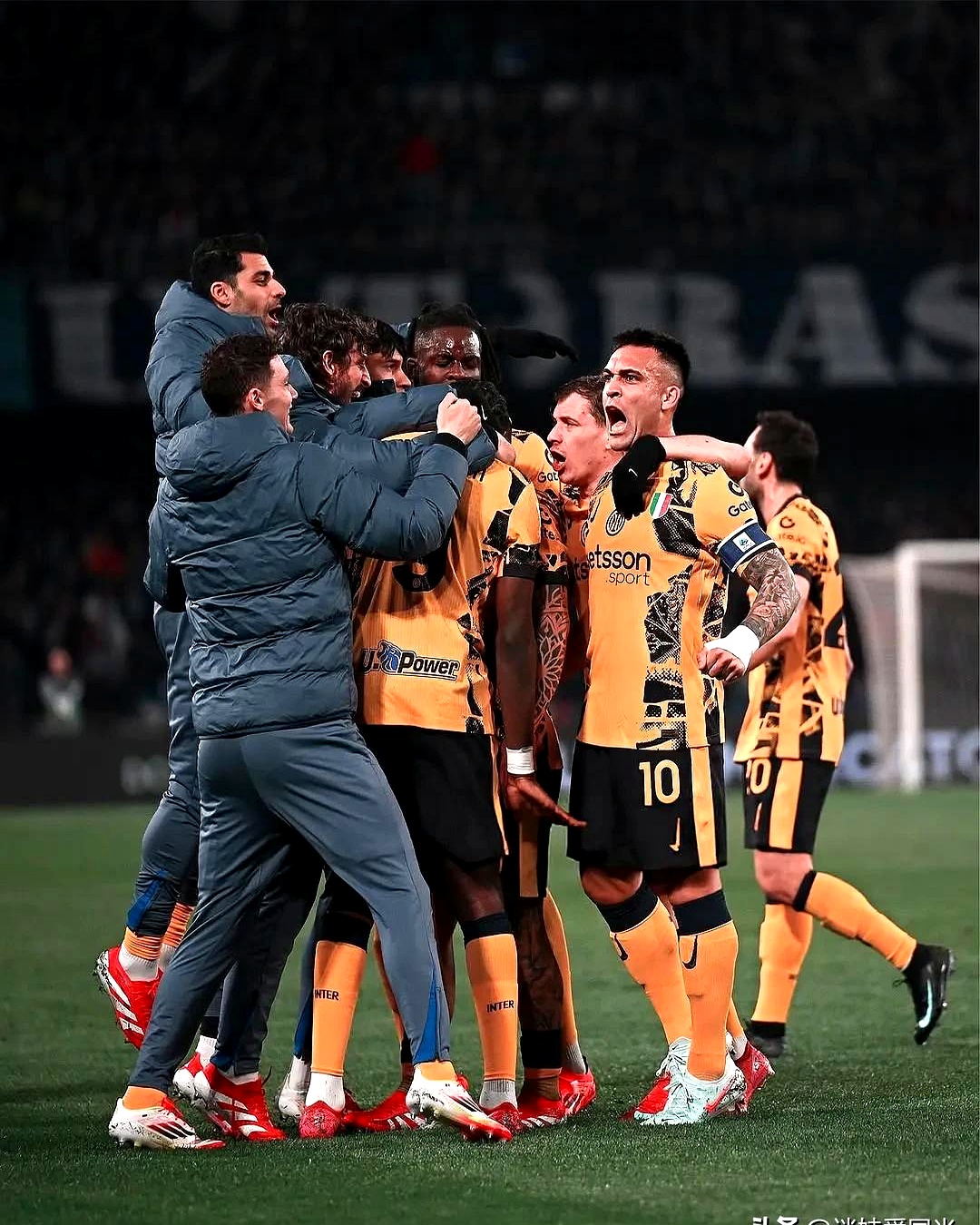 包含NBA常规赛赛后走向成谜，国际米兰刷新队史纪录，球迷炸锅，心理建设被强调的词条