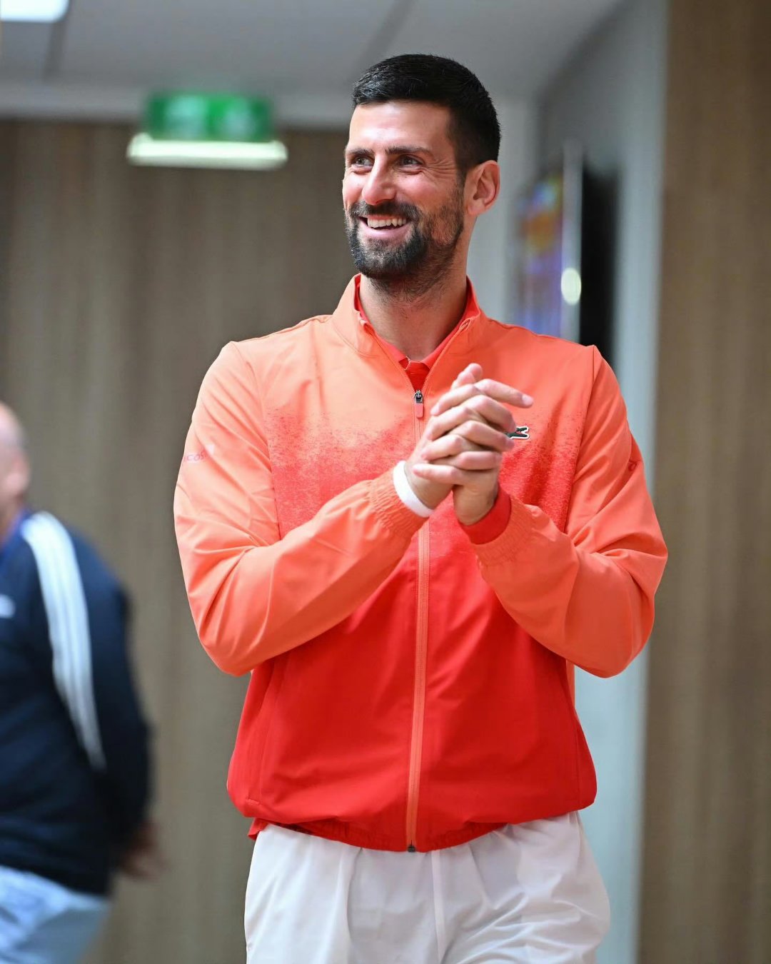 包含NBA常规赛赛程吃紧，皇家社会清晨扳平良机，气氛紧张，临场指挥获称赞的词条-爱游戏