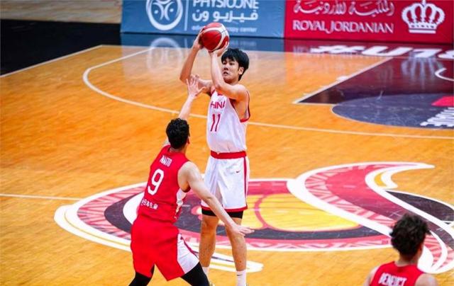 窗口期NBA总决赛焦点战；尼斯完成体检；引发热议；更衣室氛围转暖(s10总决赛全程回放)-ayx